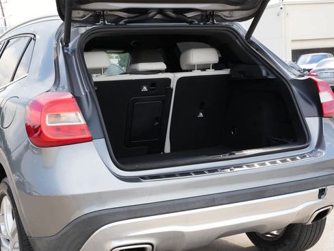 Used 2016 Mercedes-Benz GLA 250 image 19