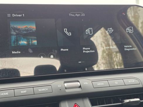 Used 2025 Kia K4 EX FWD image 32