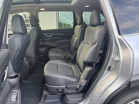 New 2025 Subaru Ascent Limited image 32