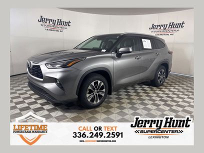 Used 2025 Toyota Highlander XLE