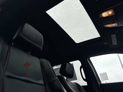 Used 2024 Dodge Durango GT image 15