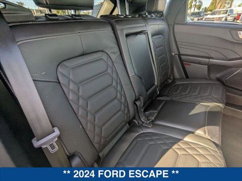 Certified 2024 Ford Escape PHEV w/ PHEV Premium Package image 21