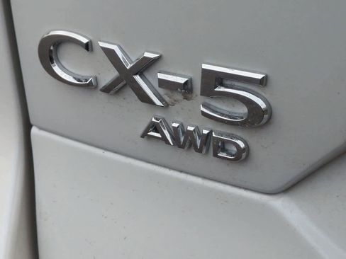 New 2025 MAZDA CX-5 AWD 2.5 S w/ Select Package image 12