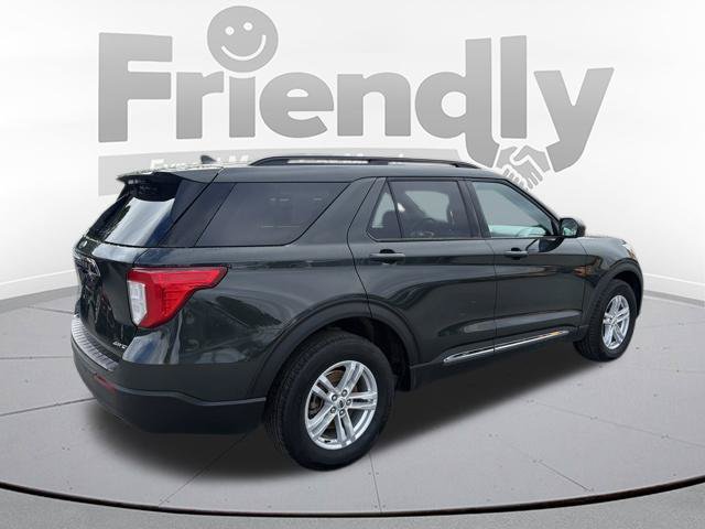 Used 2023 Ford Explorer XLT AWD/4WD image 8