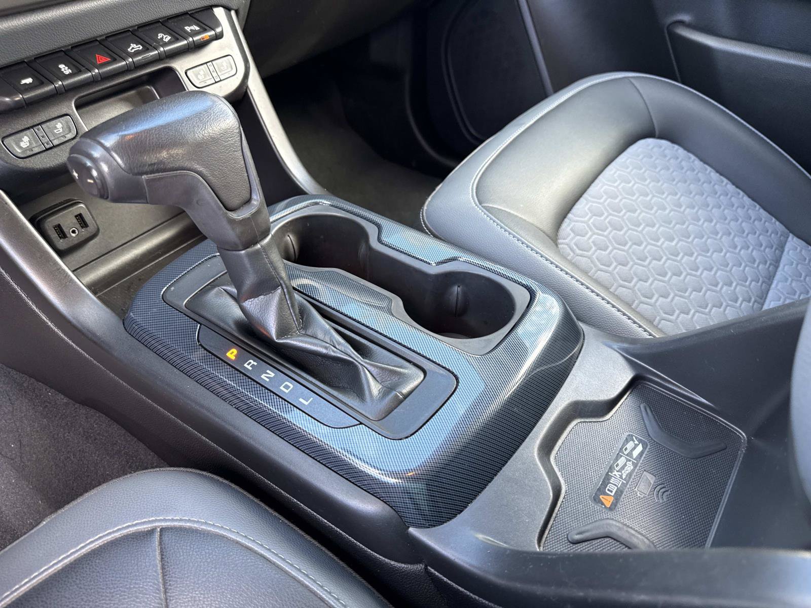 Used 2019 Chevrolet Colorado Z71 AWD/4WD image 28
