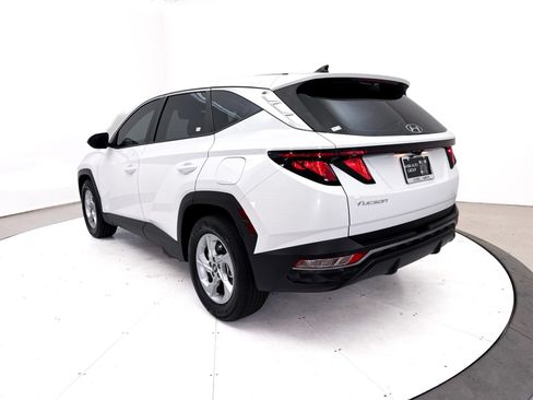 Used 2024 Hyundai Tucson SE FWD image 14