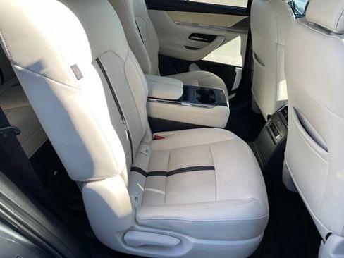 Used 2024 MAZDA CX-90 3.3 Turbo S w/ Premium Plus AWD/4WD image 19