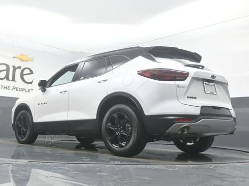 Used 2024 Chevrolet Blazer LT w/ Sound & Technology Package image 5