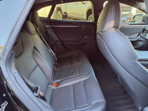Used 2021 Tesla Model S Plaid image 19