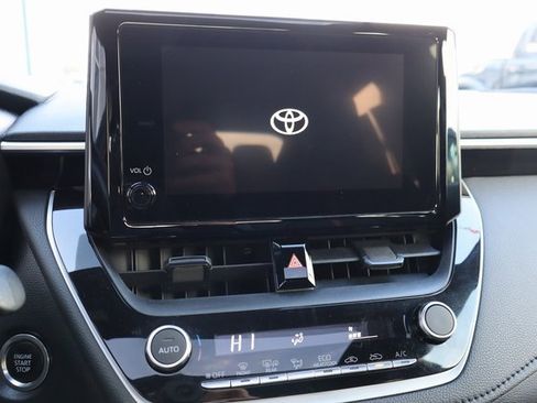 Used 2024 Toyota Corolla SE image 24
