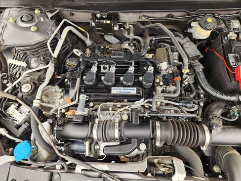 Used 2019 Honda Accord LX image 29