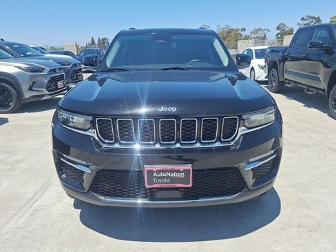 Used 2022 Jeep Grand Cherokee Limited RWD image 2