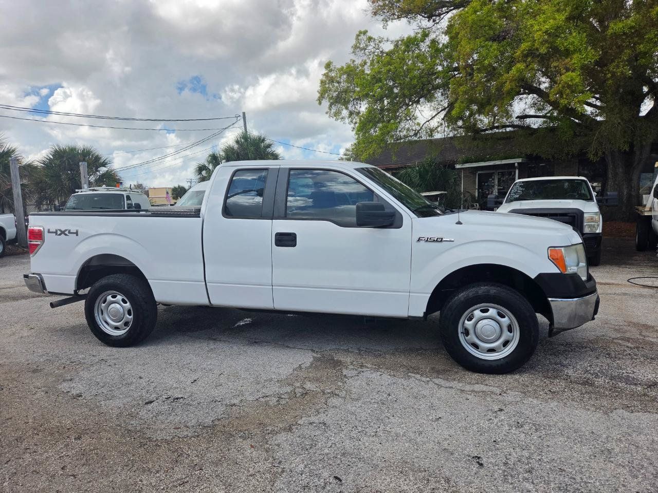 Used 2014 Ford F150 XL w/ Equipment Group 101A Mid AWD/4WD image 7