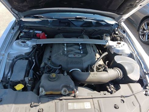 Used 2013 Ford Mustang GT Premium w/ Electronics Pkg RWD image 14