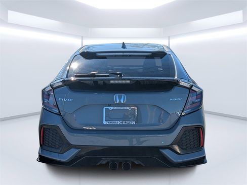 Used 2018 Honda Civic Sport image 4