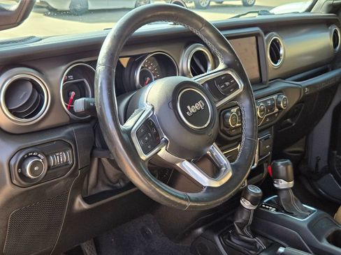 Used 2021 Jeep Wrangler Unlimited Rubicon AWD/4WD image 5