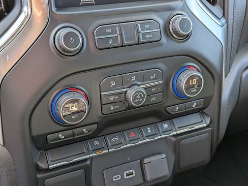 Used 2019 Chevrolet Silverado 1500 LT w/ All-Star Edition AWD/4WD image 21