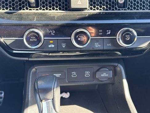 Used 2025 Honda Civic Sport image 27