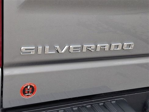Certified 2025 Chevrolet Silverado 1500 W/T w/ WT Value Package image 29