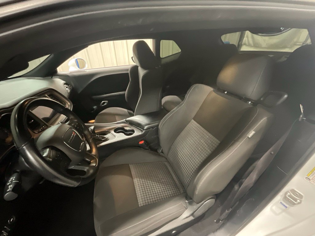 Used 2023 Dodge Challenger R/T w/ Blacktop Package RWD image 9