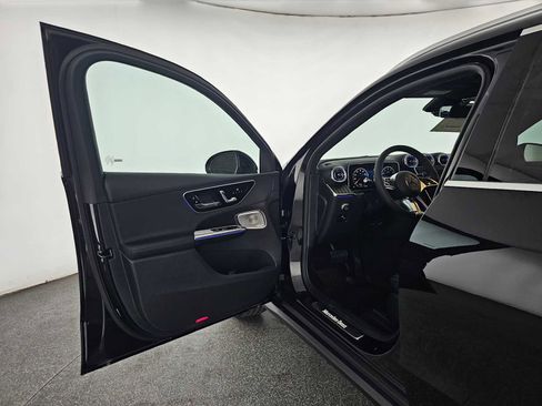 New 2026 Mercedes-Benz GLC 300 4MATIC image 19