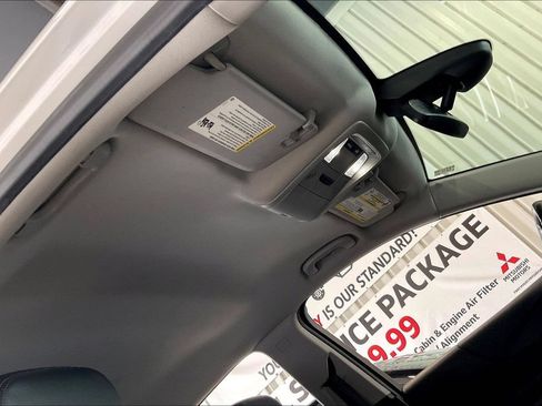 Used 2022 Chevrolet Equinox Premier FWD image 13