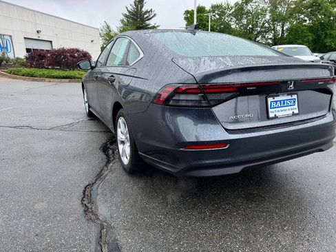 Used 2025 Honda Accord LX image 4