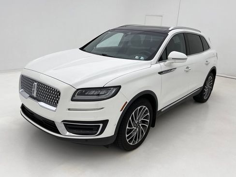 Used 2020 Lincoln Nautilus Reserve AWD/4WD image 4