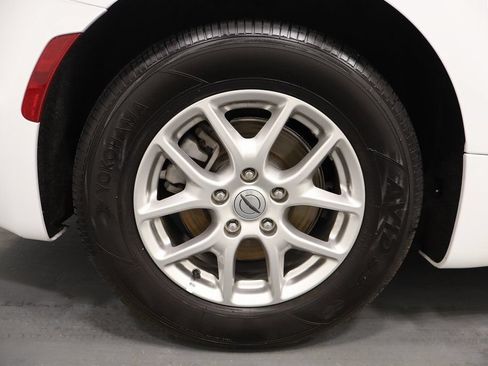 Used 2025 Chrysler Pacifica Select FWD image 27