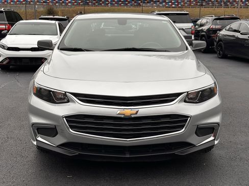 Used 2018 Chevrolet Malibu LS image 24