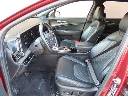 Certified 2023 Kia Sportage X-Line w/ X-Line Premium Package image 24