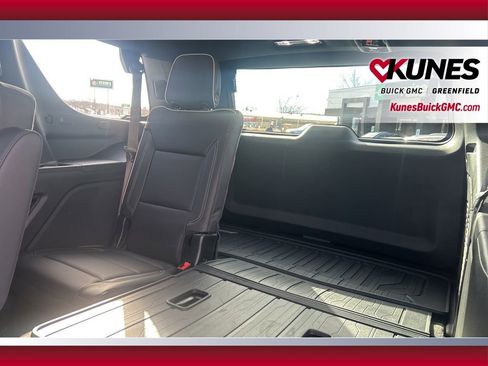 New 2026 GMC Yukon Elevation w/ Elevation Premium Package image 33