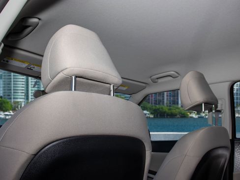 Used 2023 Kia Soul LX image 17