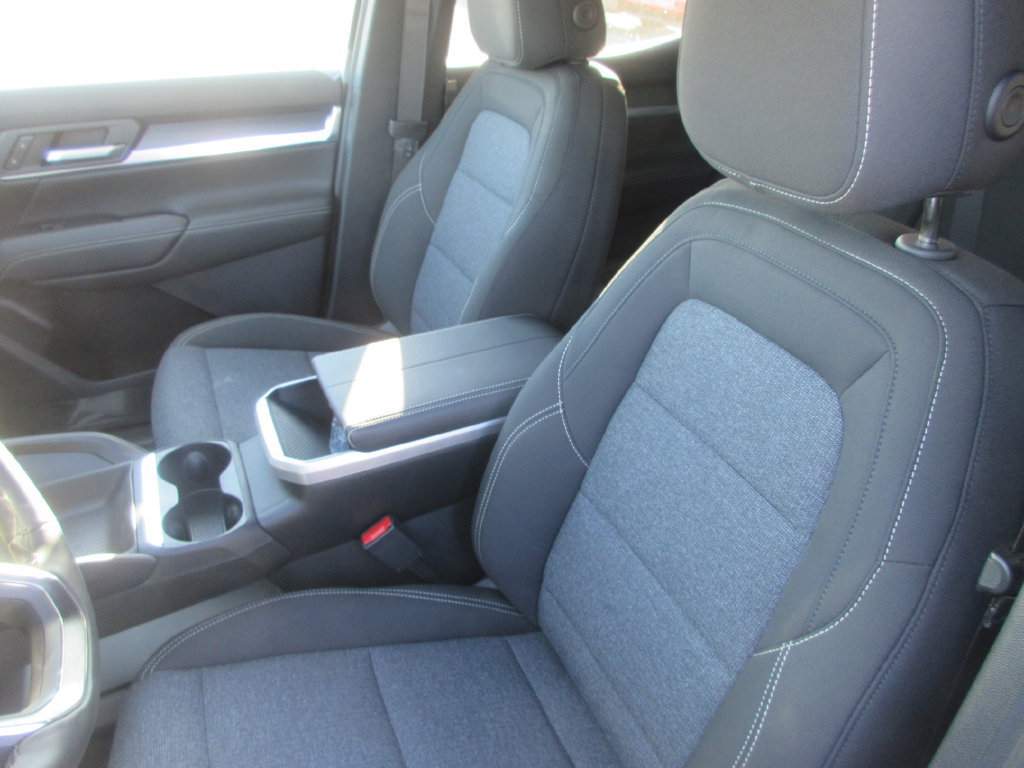 New 2027 GMC Terrain Elevation w/ Black Edition FWD image 11