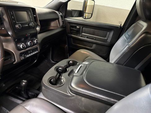 Used 2021 RAM 3500 Tradesman w/ Chrome Appearance Group image 20