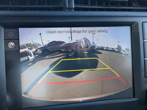 Used 2023 Kia Soul LX image 28