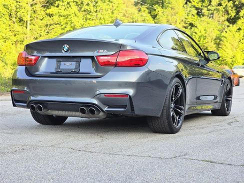 Used 2015 BMW M4 Coupe image 11