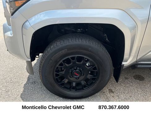 Used 2024 Toyota Tacoma SR5 image 14