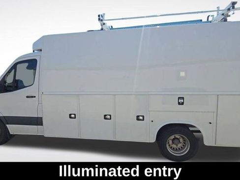 Used 2020 Mercedes-Benz Sprinter 4500 image 7