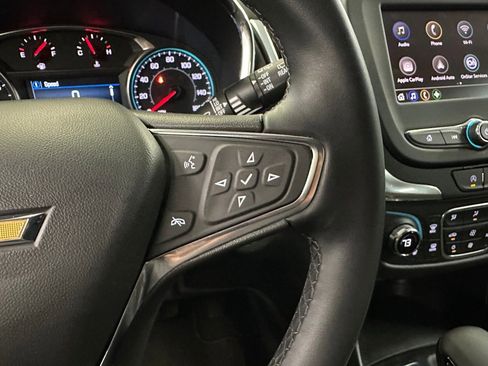 Certified 2024 Chevrolet Equinox LT image 9