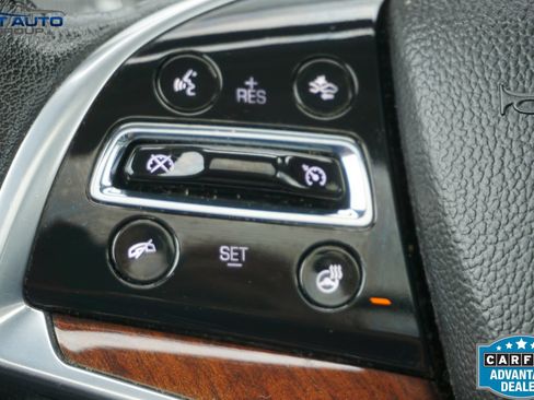 Used 2015 Cadillac SRX Luxury w/ Driver Awareness Package AWD/4WD image 39
