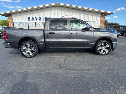Used 2023 RAM 1500 Laramie AWD/4WD image 11