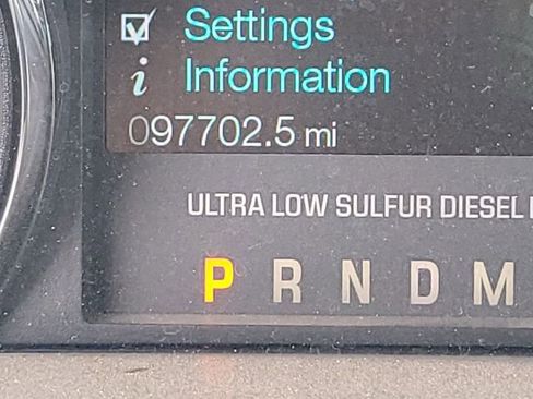 Used 2011 Ford F250 Lariat w/ Lariat Interior Pkg image 17