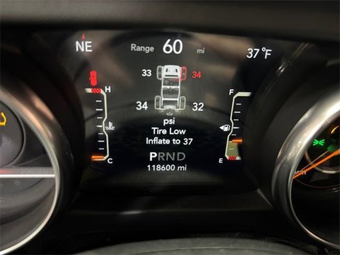 Used 2019 Jeep Wrangler Unlimited Sahara w/ Quick Order Package 24M Moab image 2