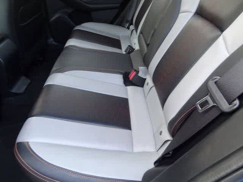 Used 2023 Subaru Crosstrek 2.5i Limited w/ Moonroof Package image 11