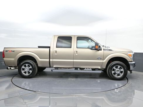 Used 2011 Ford F250 Lariat w/ FX4 Off Road Pkg image 24