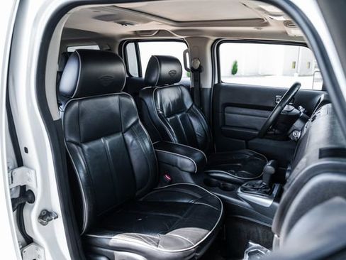 Used 2009 HUMMER H3 Alpha image 80