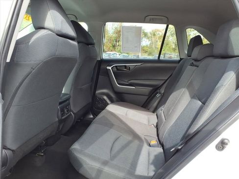 Certified 2022 Toyota RAV4 LE image 10