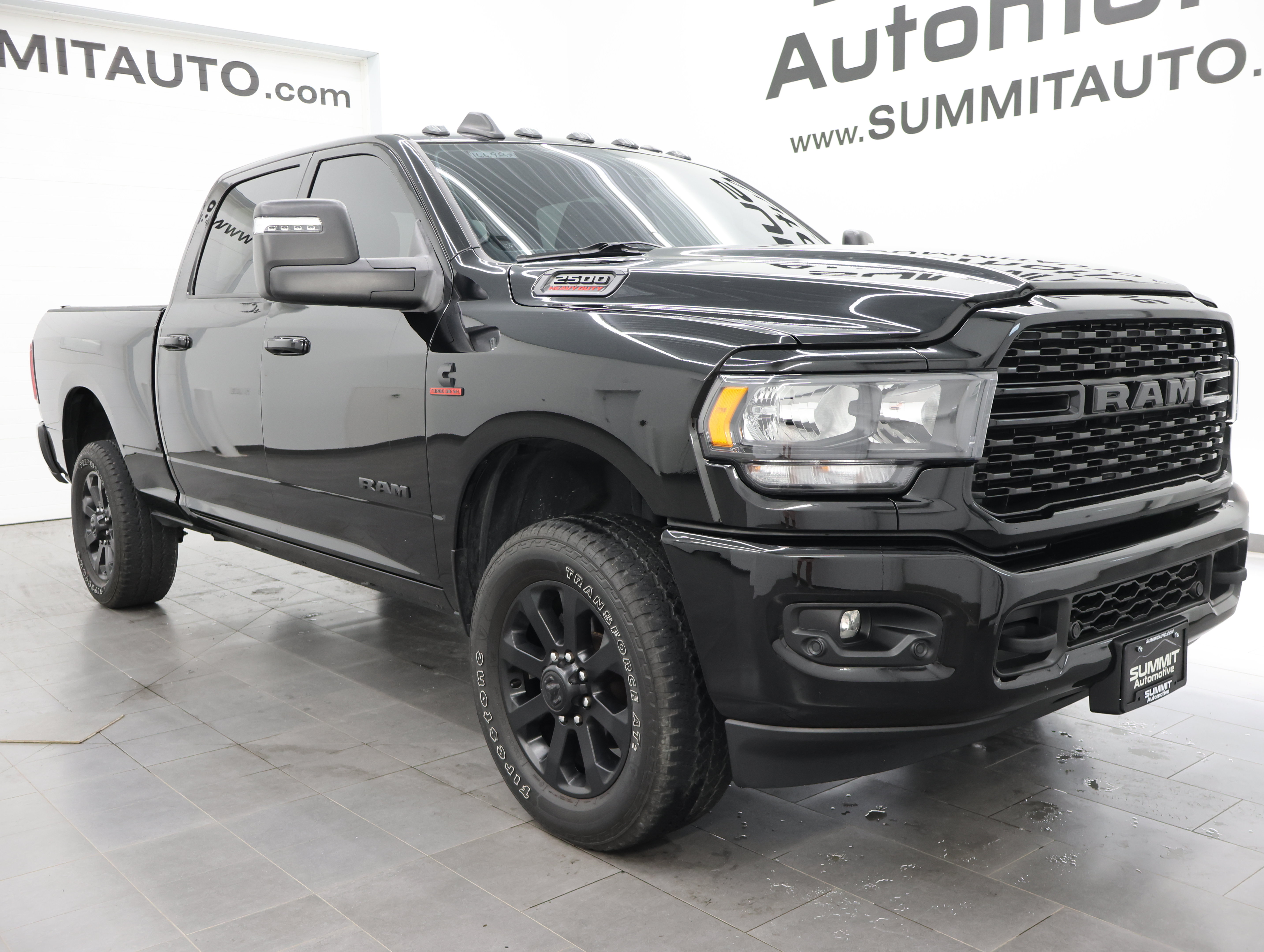 Used 2024 RAM 2500 Big Horn w/ Night Edition AWD/4WD image 2