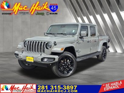 Certified 2023 Jeep Gladiator Overland
